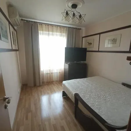 Slairki Ee *